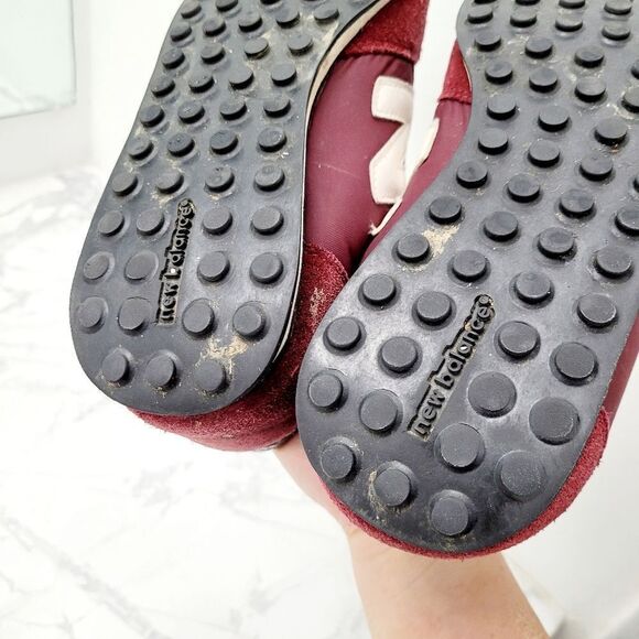 New Balance 410 Burgundy Red Running Shoes Size: 6 US - Picture 8 of 10